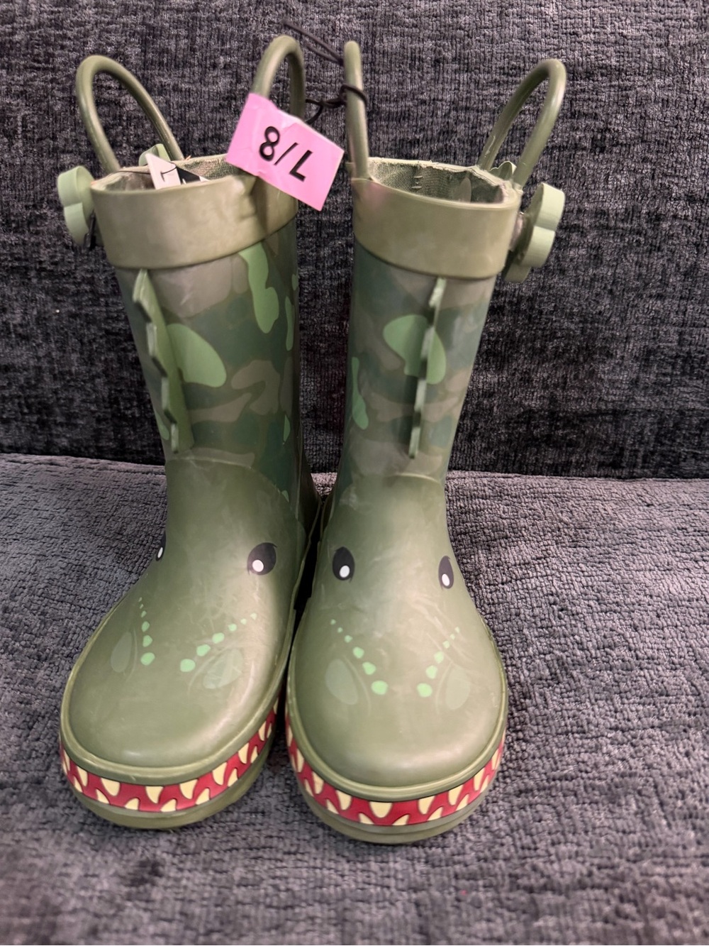Kids Green Dino Rain Boots - size 7/8